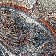 Area Archeologica e Villa Romana del Tellaro
Una villa ricoperta da mosaici raffinati ed eleganti, capolavoro del quarto secolo dopo Cristo.